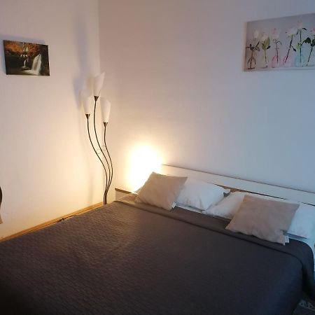 Apartment And Rooms Nevenka Полянак Екстериор снимка