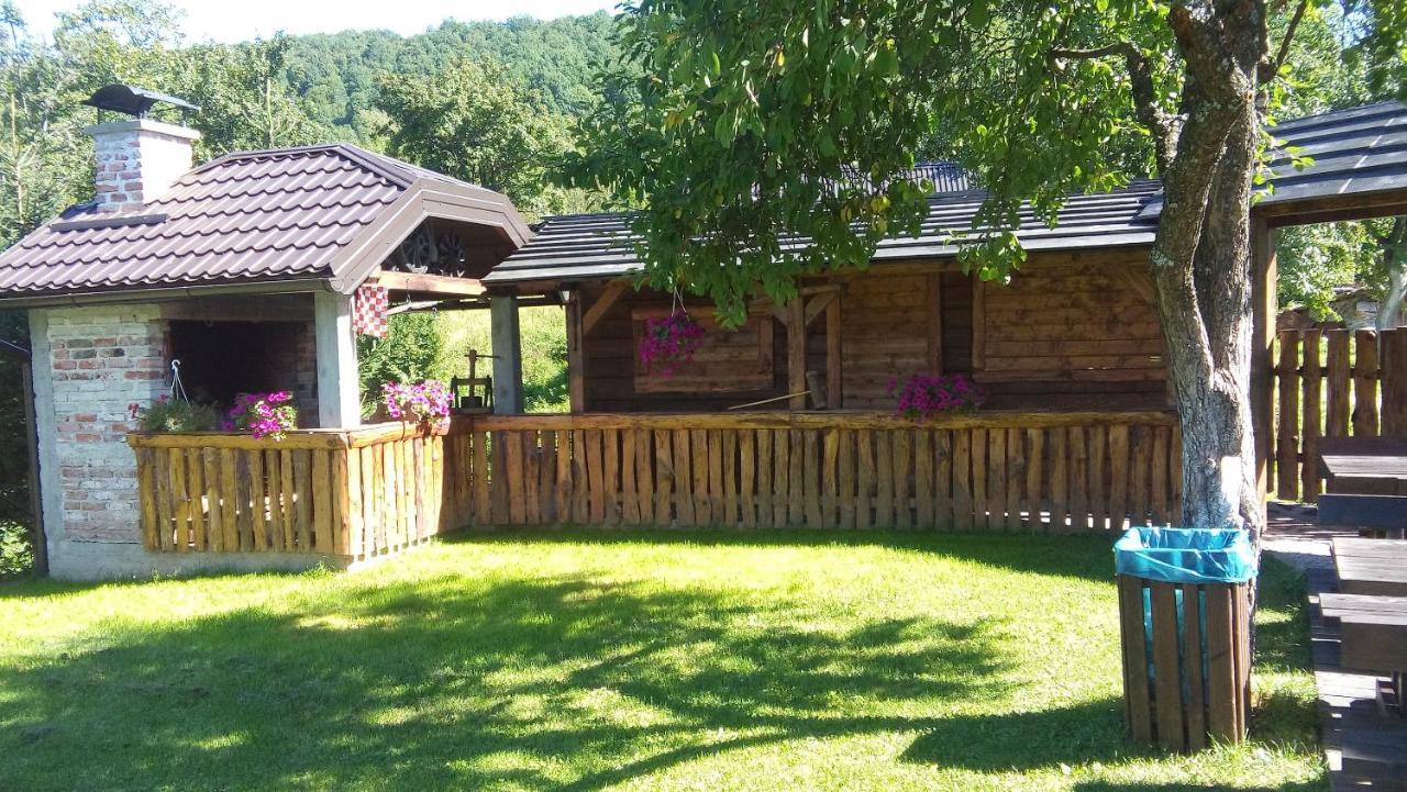 Apartment And Rooms Nevenka Полянак Екстериор снимка